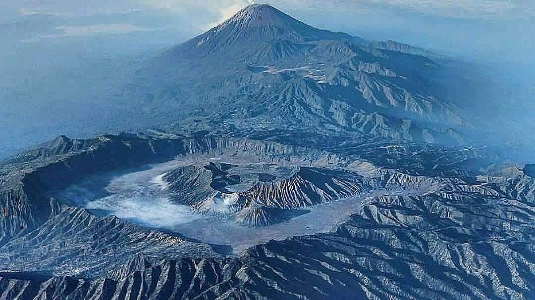 Geowisata Indonesia Kaldera Tengger